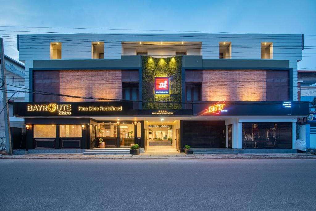 TIME SQUARE BOUTIQUE HOTEL