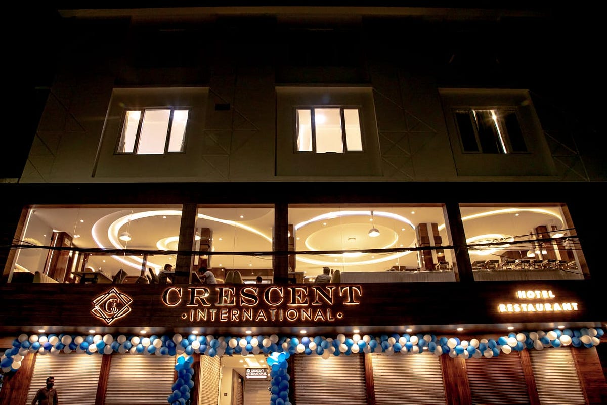 CRESENT INTERNATIONAL HOTEL