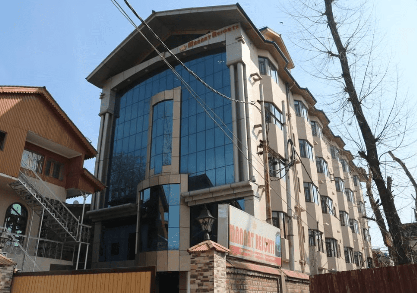 MANNAT RESORTS