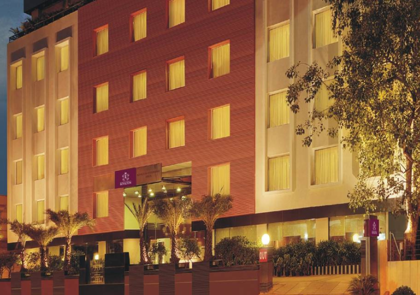 ROYALTON HOTEL