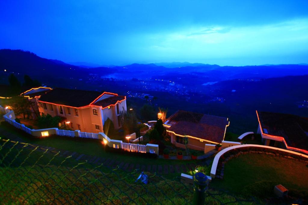 MOUNTAIN RETREAT- A HILL COUNTRY RESORT